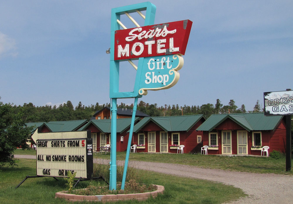 Sears Motel East Glacier Park Village Exterior foto