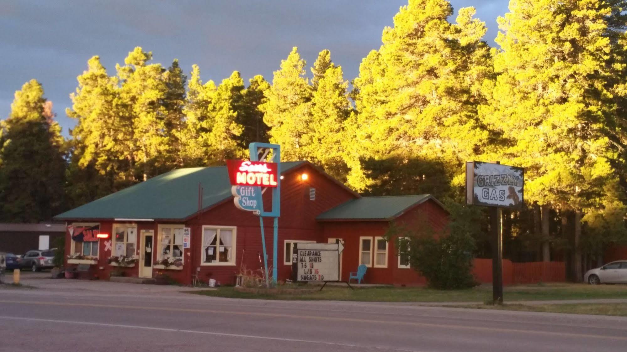 Sears Motel East Glacier Park Village Exterior foto